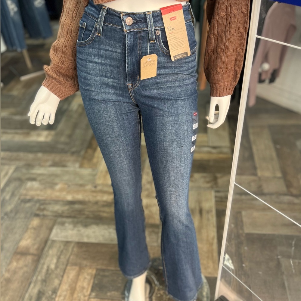 Levi’s- 726 high rise flare jeans
